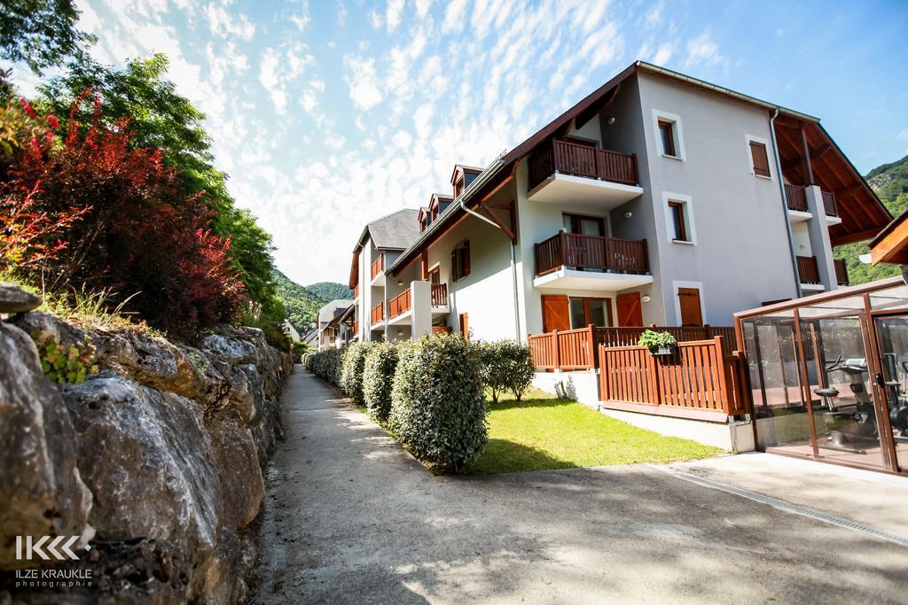 Residence Balcons De La Neste Arreau Exterior photo